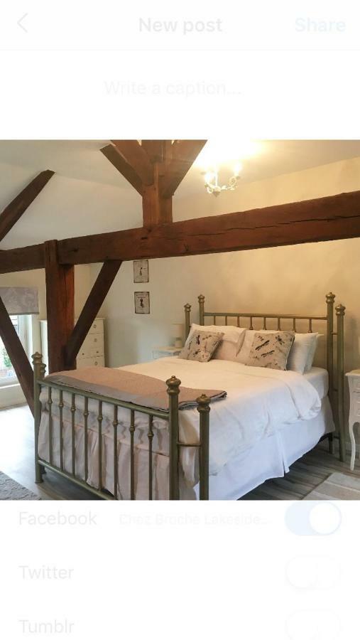 Bed and Breakfast Chez Broche Mazerolles  Exteriér fotografie